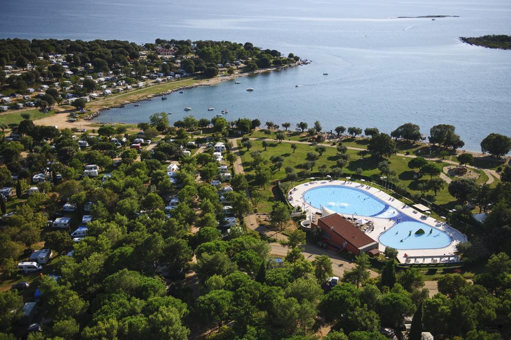Vacanceselect Premium Lodge Polari Rovinj Exterior photo
